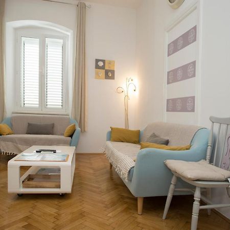 Town Place Apartment Спліт Екстер'єр фото