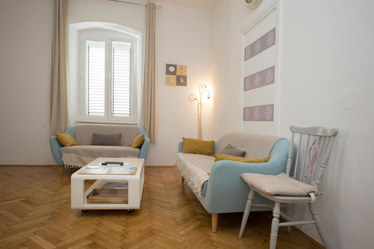 Town Place Apartment Спліт Екстер'єр фото