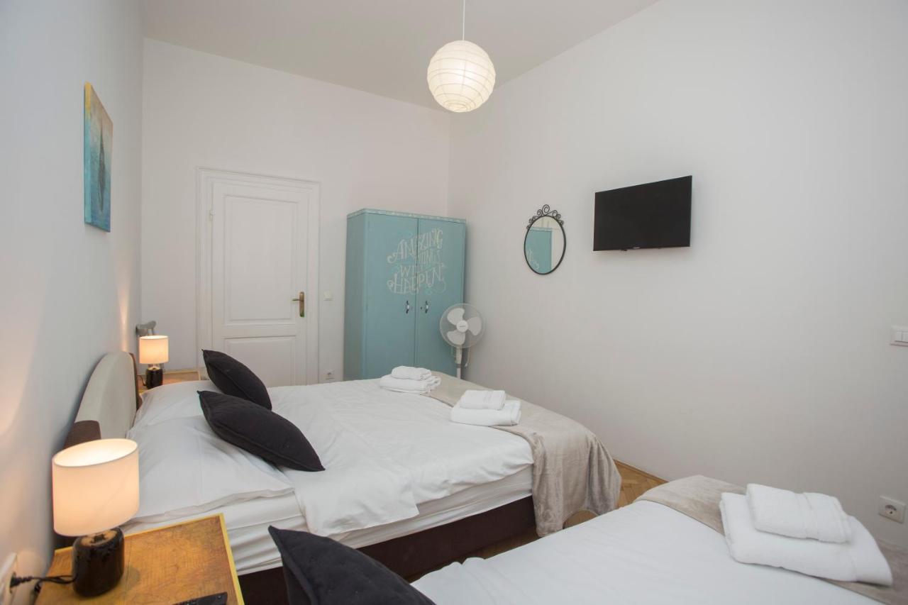 Town Place Apartment Спліт Екстер'єр фото